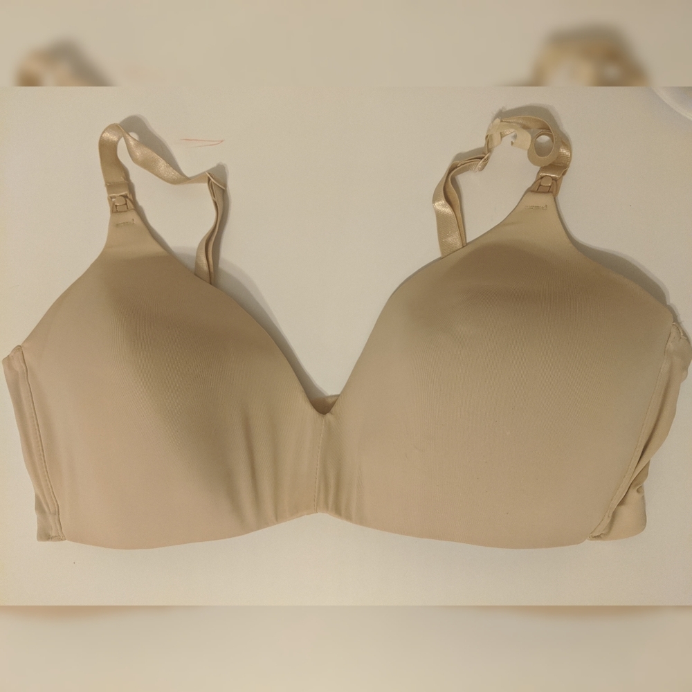Motherhood maternity nude nursing bra 38DD